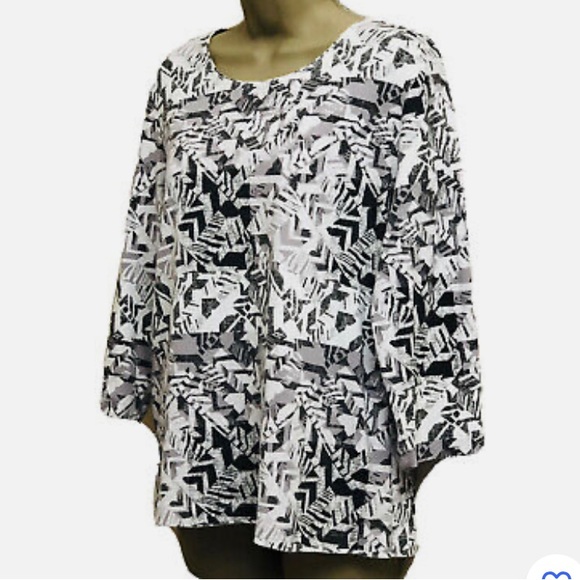 Rebecca Malone Tops - Rebecca Malone Women Top L Black White Gray Geometric Scoop Neck 3/4 Sleeve.